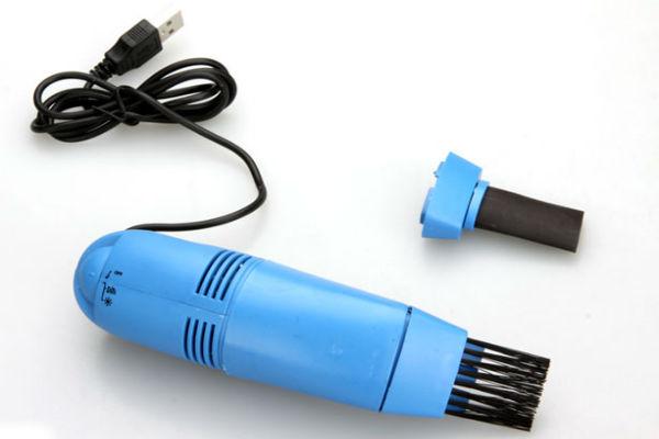 máy hút bụi cầm tay